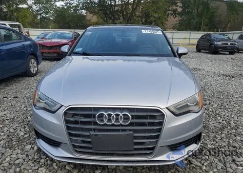 2016 Audi A3 Premium Plus z USA, uszkodzony, nr VIN WAUE8GFF2G1035983
